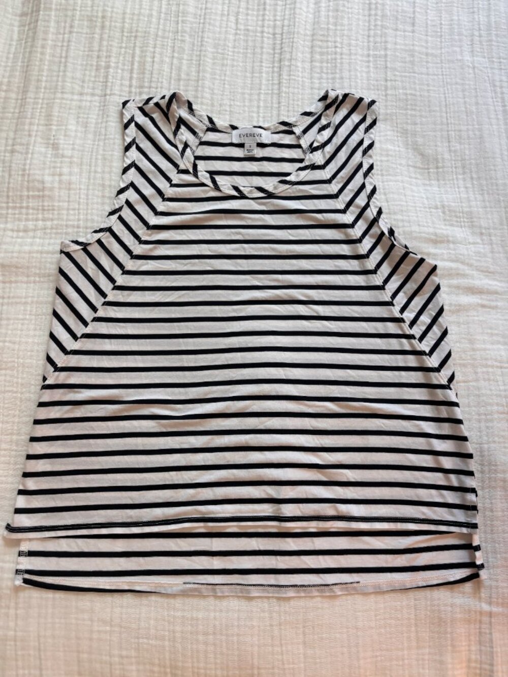 Evereve Black Simple Striped Tank